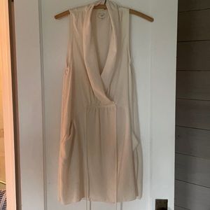 Beautiful cream colored tie-waist dress from Aritzia Sz L